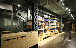 BRUSHUP STANDARD POPUP STOREの写真